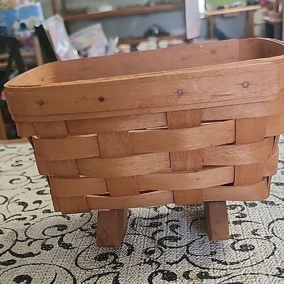 1993 Longaberger Woven Cradle  Basket - Picture 3 of 9